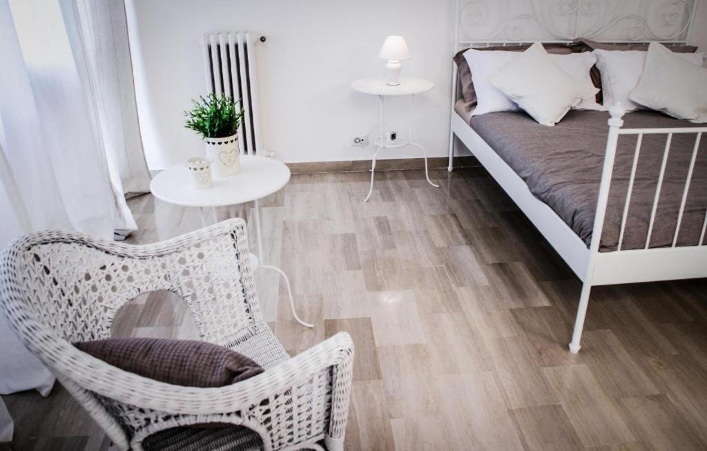 Castello Aragonese Suites Taranto Exterior foto